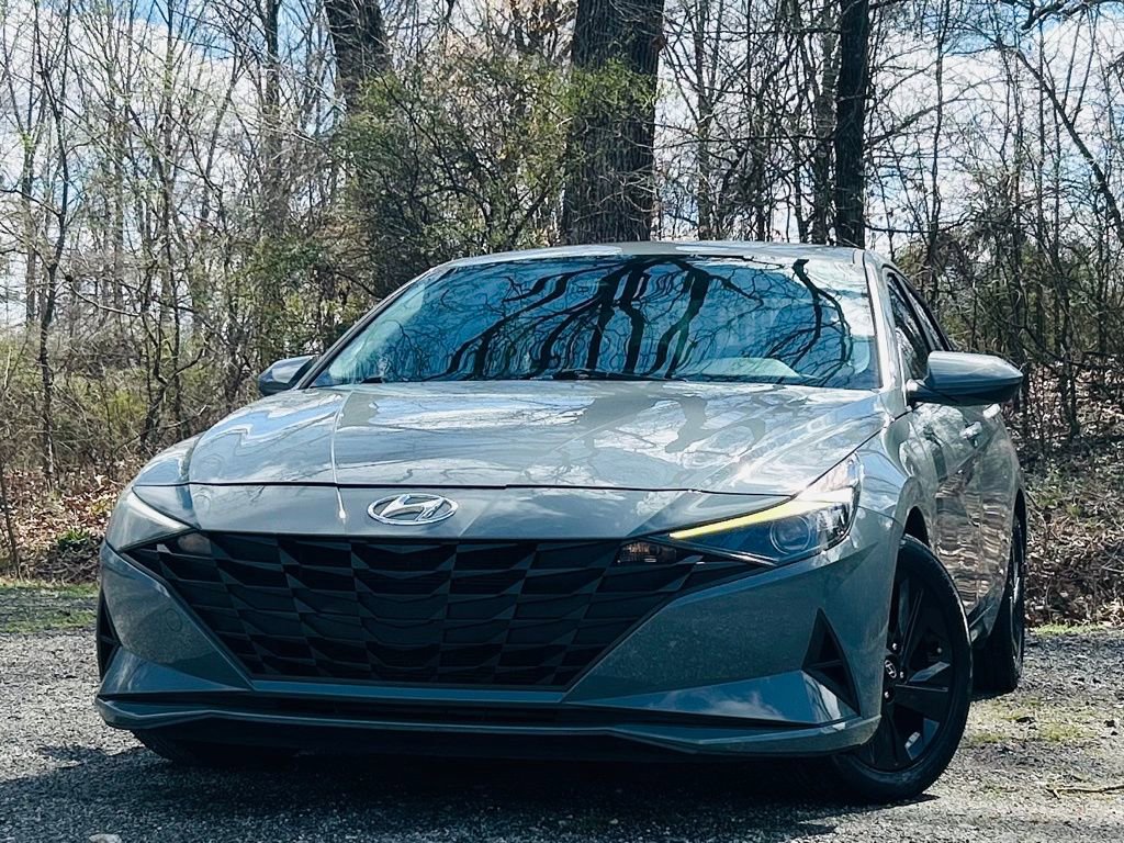 Used 2021 Hyundai Elantra SEL w/ Cargo Package