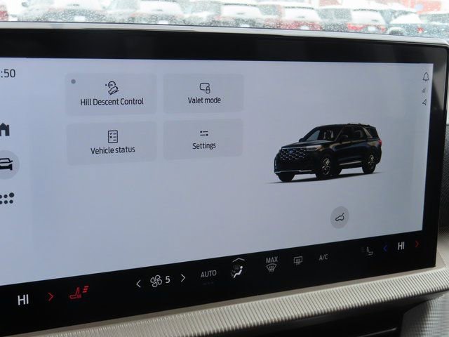 Used 2025 Ford Explorer Active image 36
