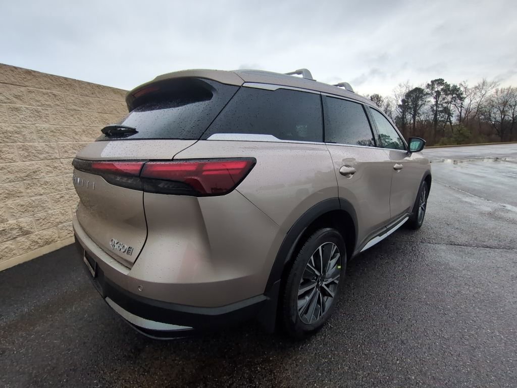 Used 2026 INFINITI QX60 Luxe w/ Cargo Package AWD/4WD image 4
