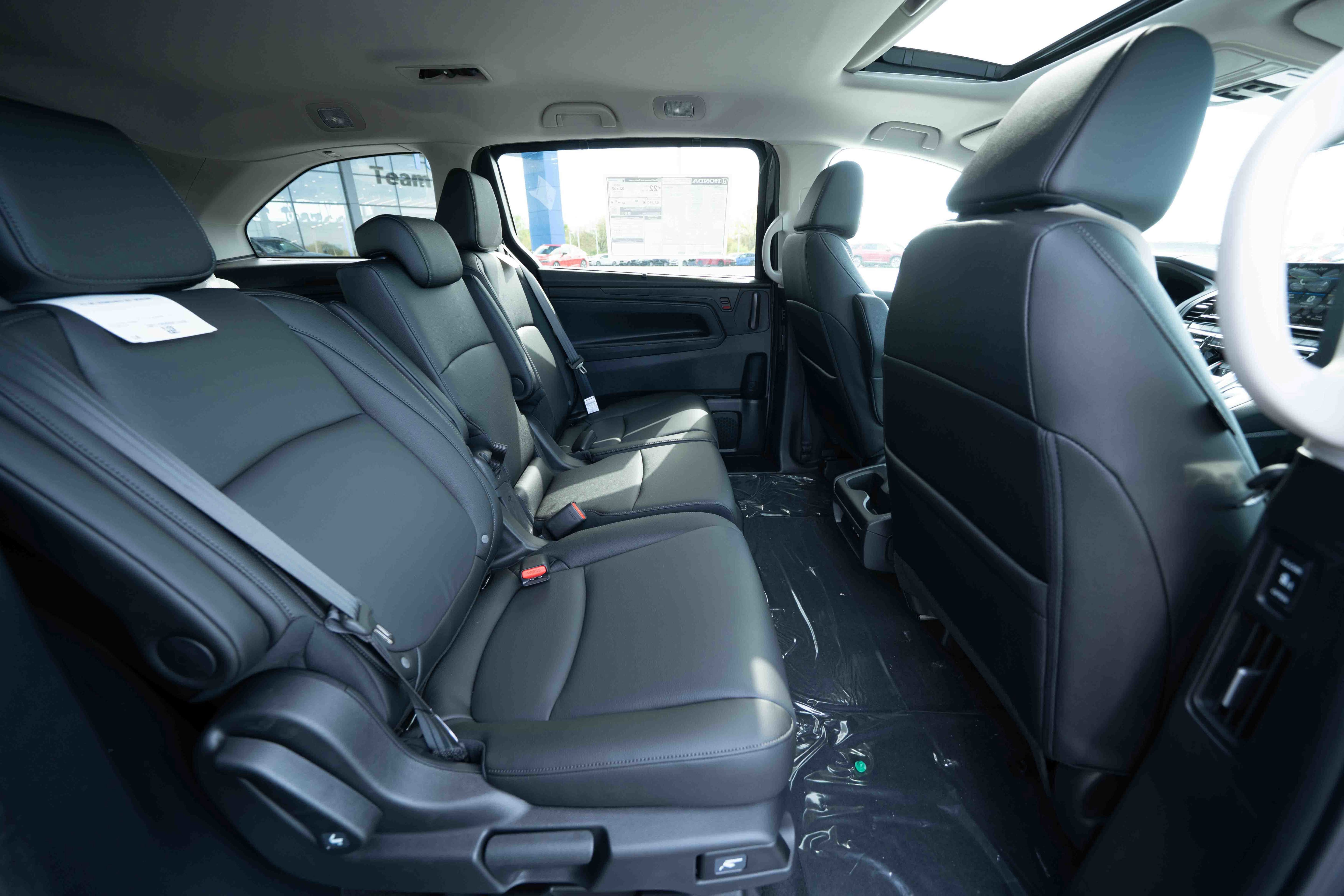 New 2026 Honda Odyssey EX-L image 25