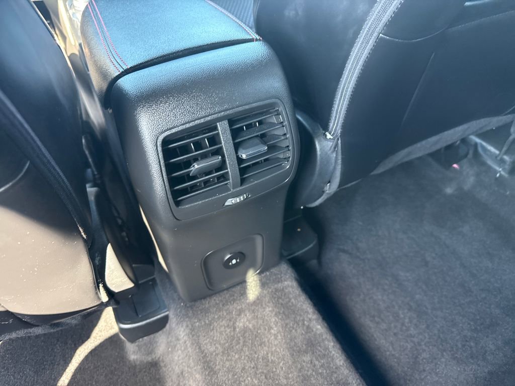 Used 2024 Ford Escape ST-Line w/ Tech Pack #1 image 17