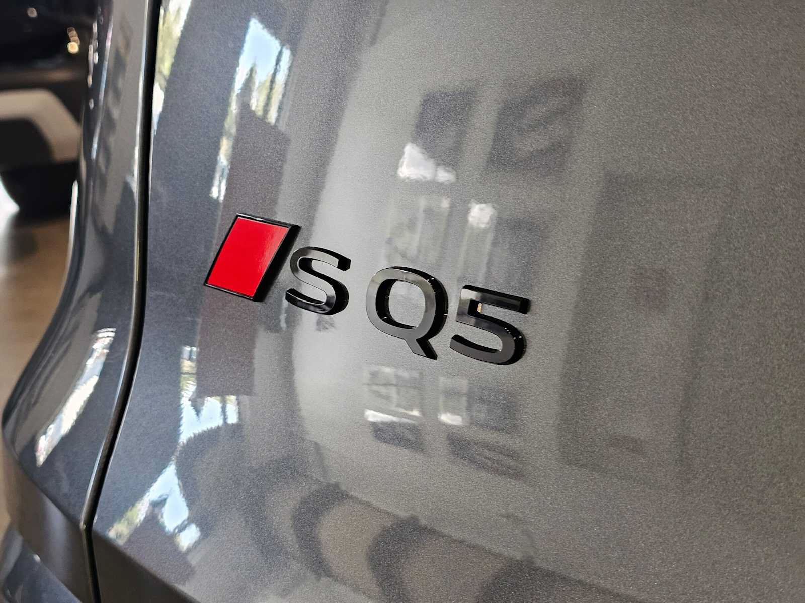 New 2026 Audi SQ5 Prestige AWD/4WD image 15