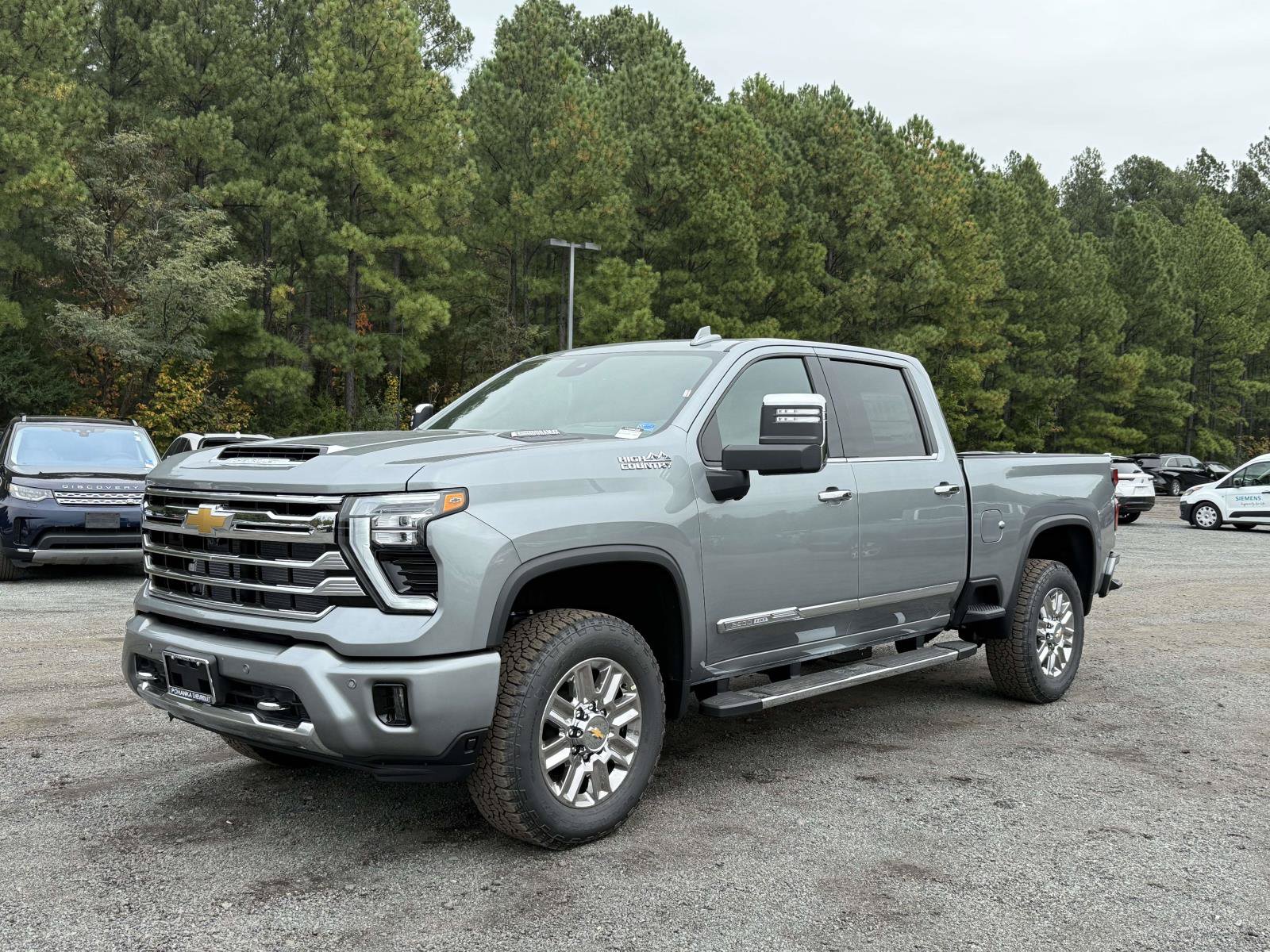 New 2026 Chevrolet Silverado 2500 High Country w/ High Country Premium Package AWD/4WD image 5