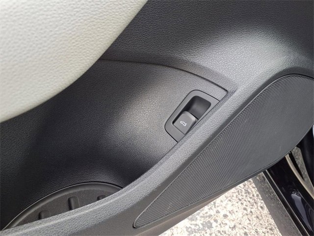 Used 2018 Audi A3 2.0T Premium Plus w/ Premium Plus Package image 38