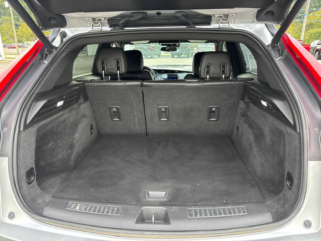 Used 2020 Cadillac XT4 Premium Luxury AWD/4WD image 22