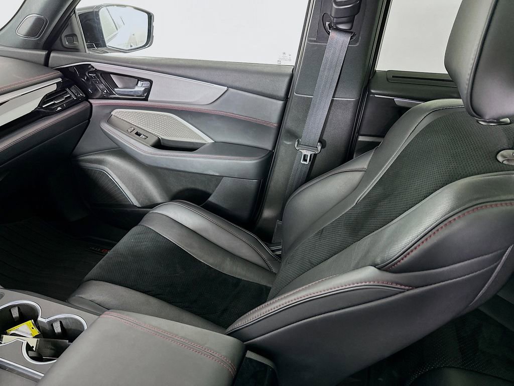 Used 2022 Acura MDX A-Spec image 25