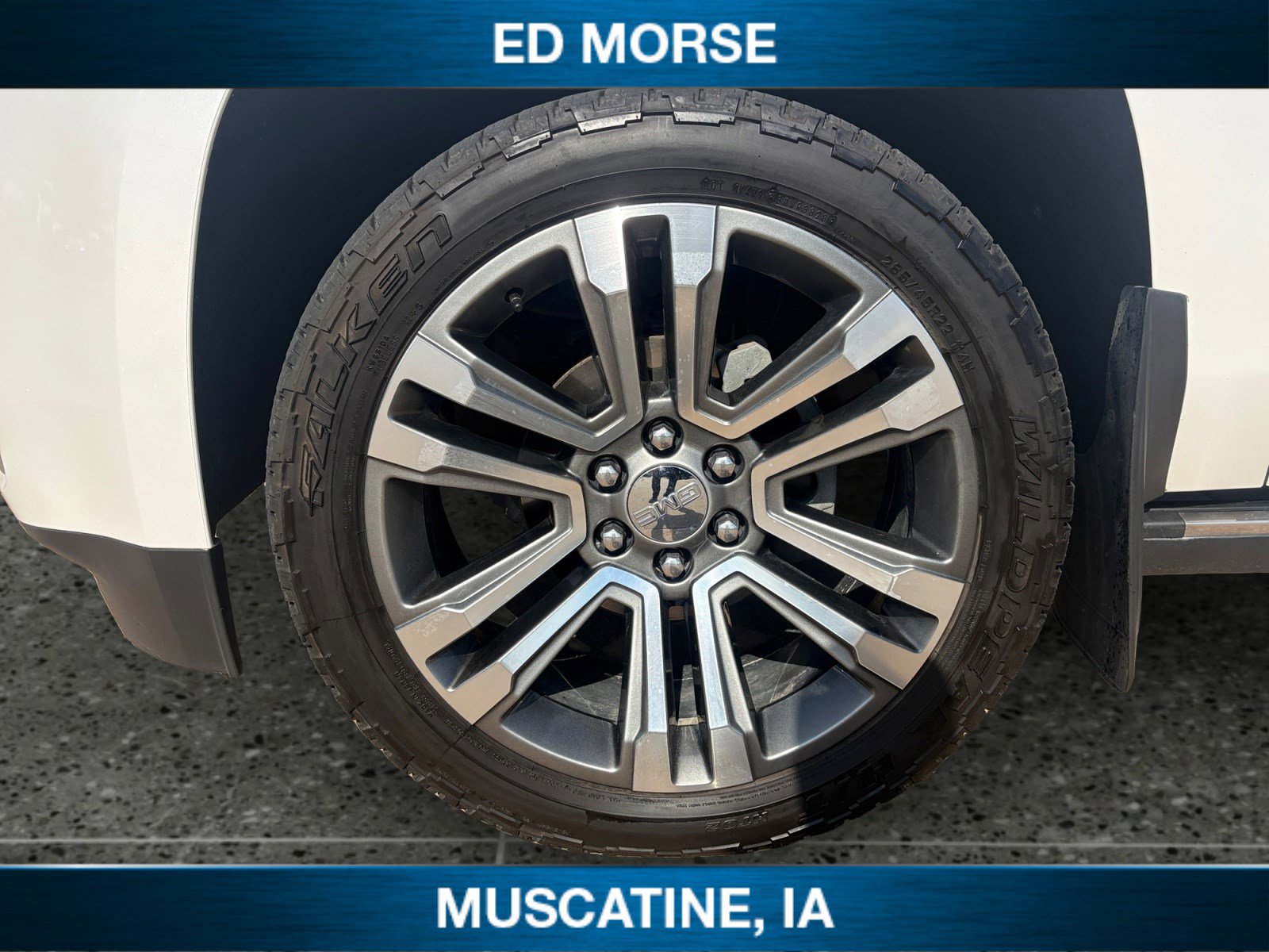 Used 2019 GMC Yukon Denali w/ Denali Ultimate Package AWD/4WD image 9