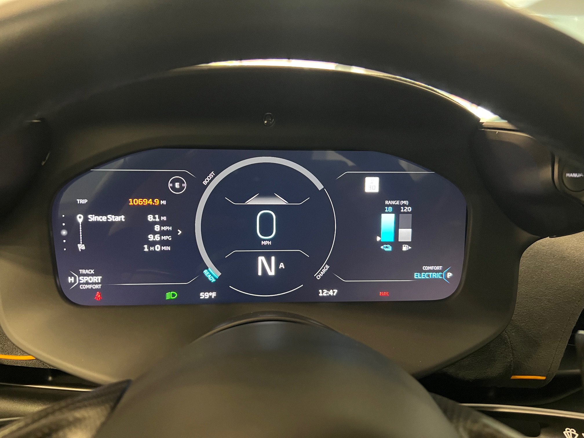 Used 2024 McLaren Artura image 16