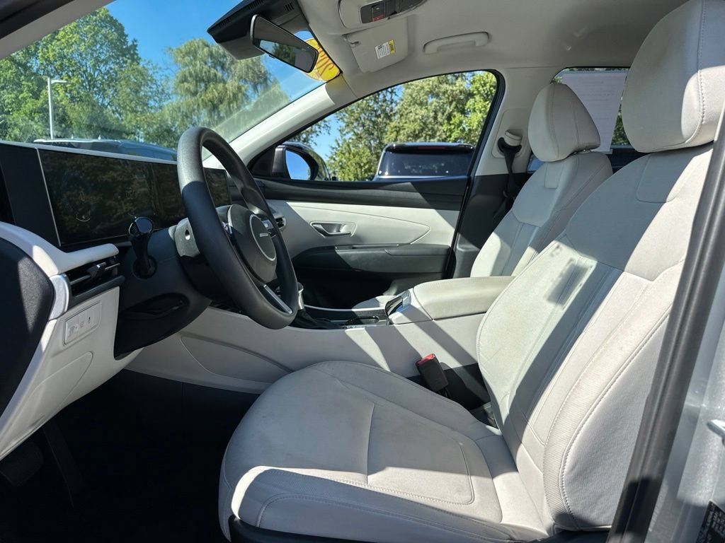 Used 2025 Hyundai Tucson SEL AWD/4WD image 38