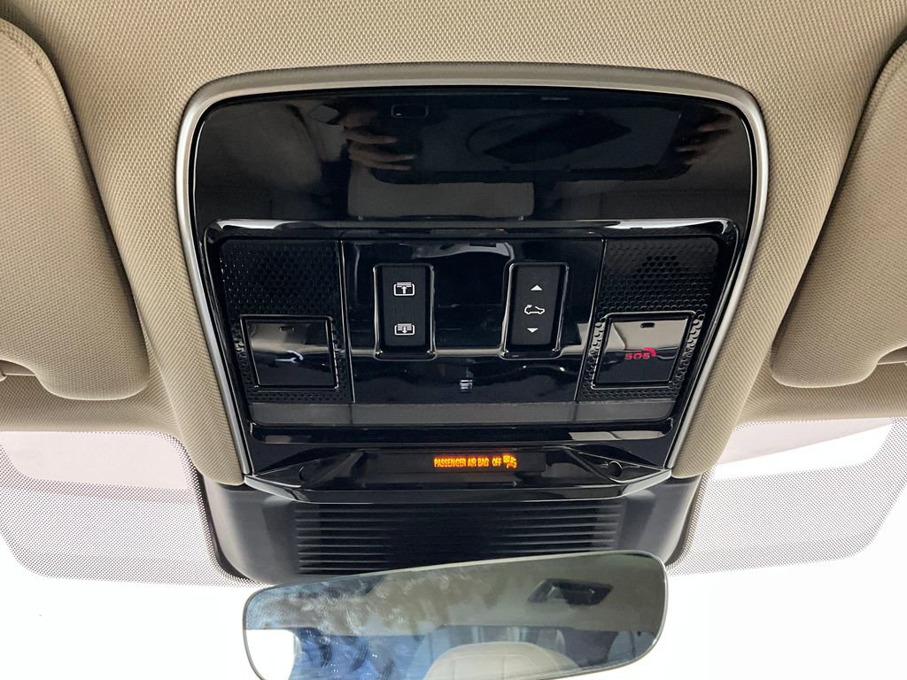 Used 2023 Land Rover Range Rover SE AWD/4WD image 13