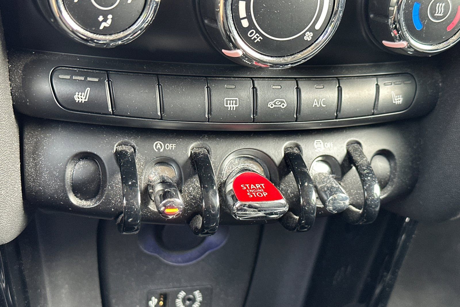 Used 2014 MINI Cooper S FWD image 30