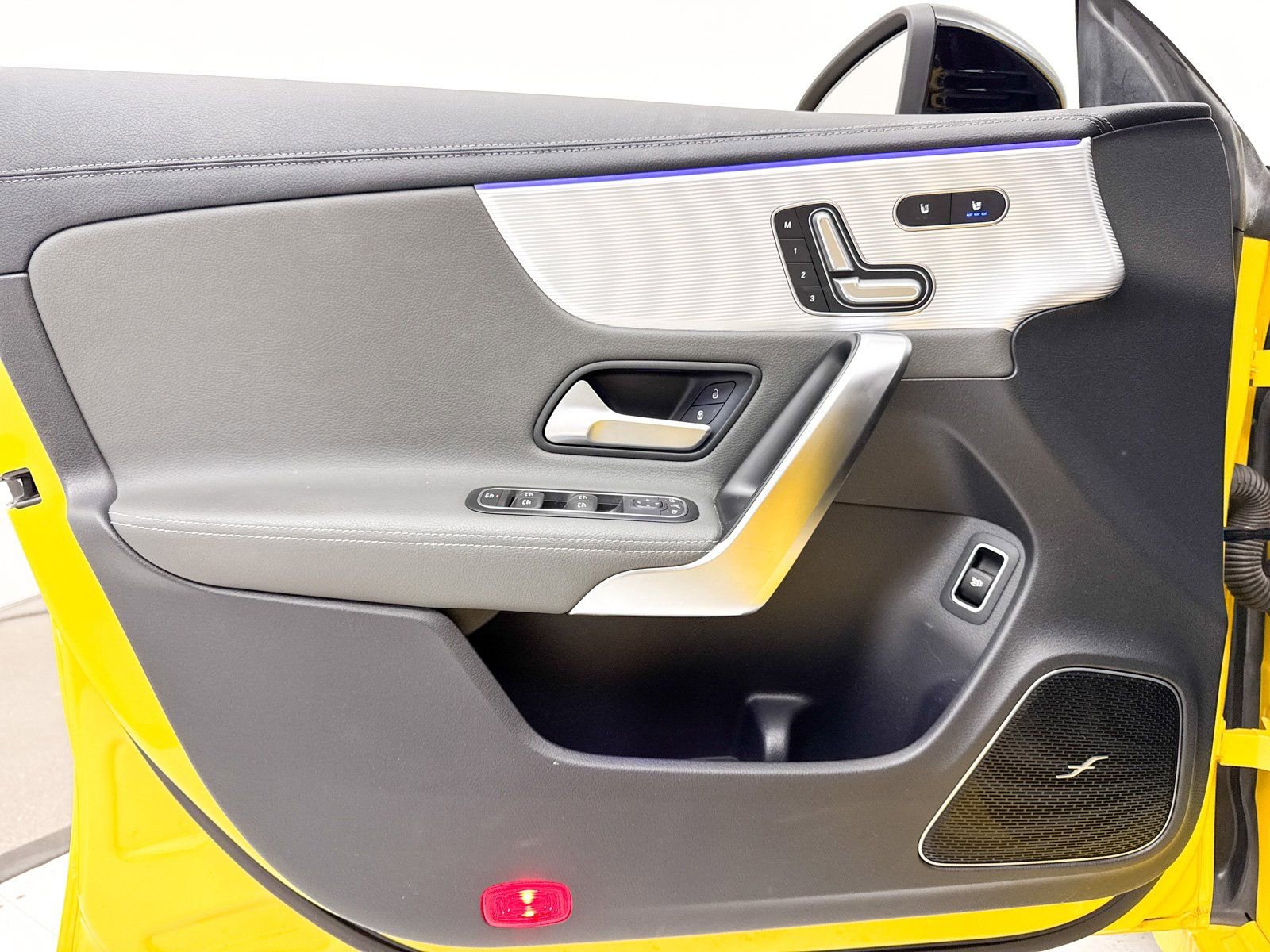 Used 2020 Mercedes-Benz CLA 250 image 29