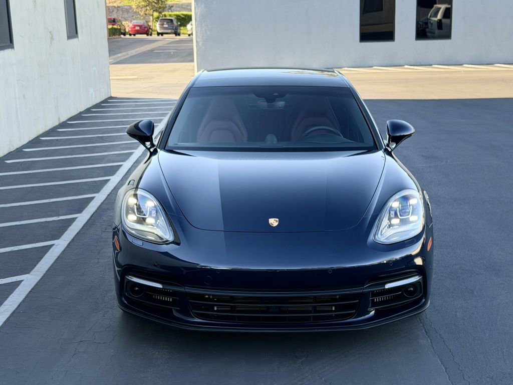Used 2018 Porsche Panamera 4S image 13