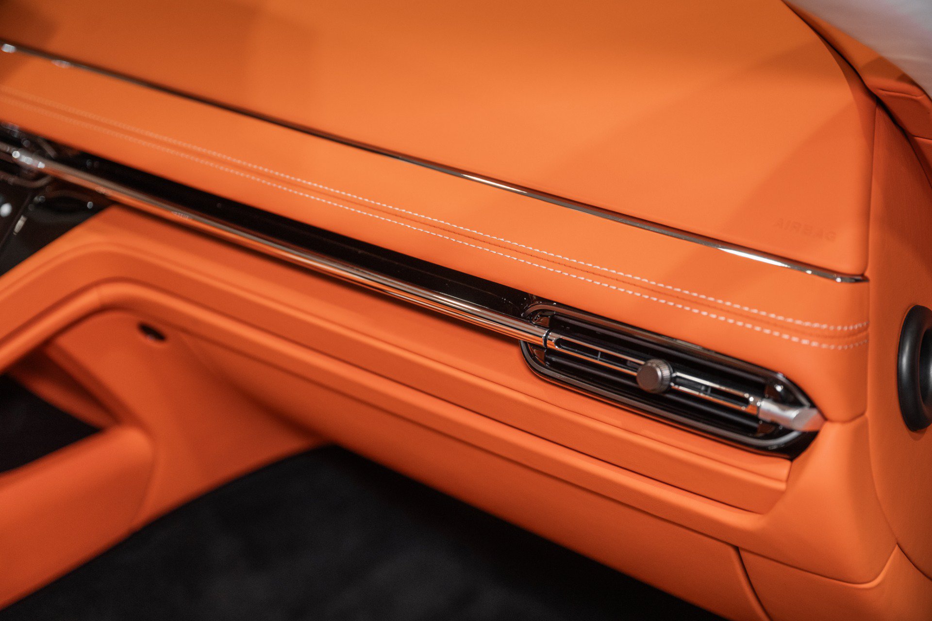 New 2026 Aston Martin DB12 Convertible RWD image 38
