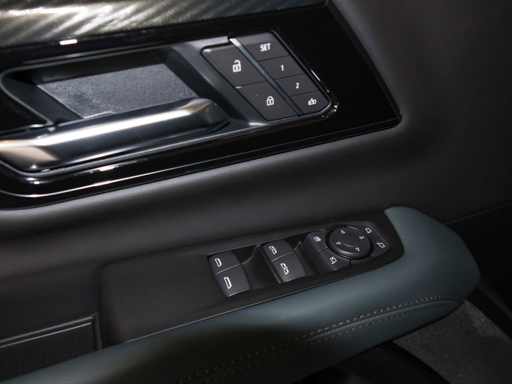 New 2026 GMC Yukon XL AT4 w/ AT4 Premium Plus Package image 13