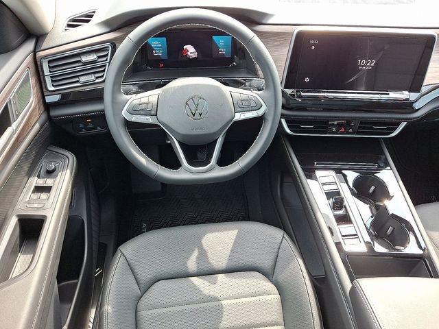 New 2026 Volkswagen Atlas SEL image 7