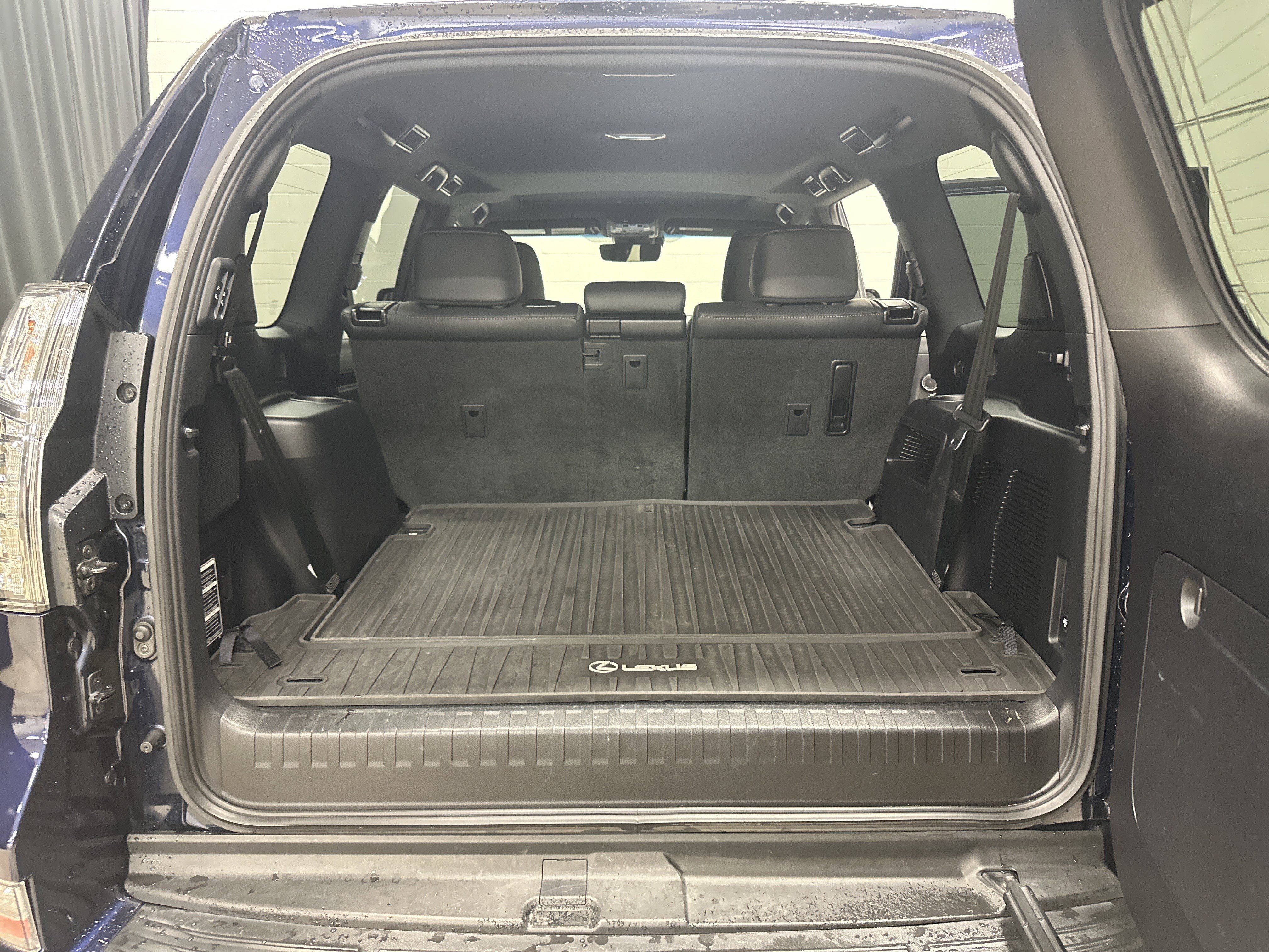 Certified 2021 Lexus GX 460 Luxury w/ Accessory Package AWD/4WD image 33