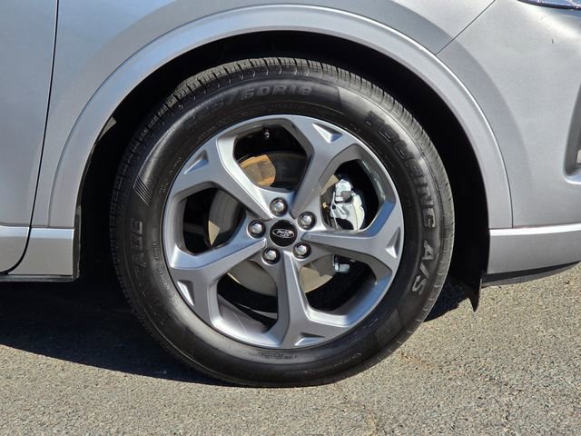 Used 2024 Ford Escape ST-Line image 8