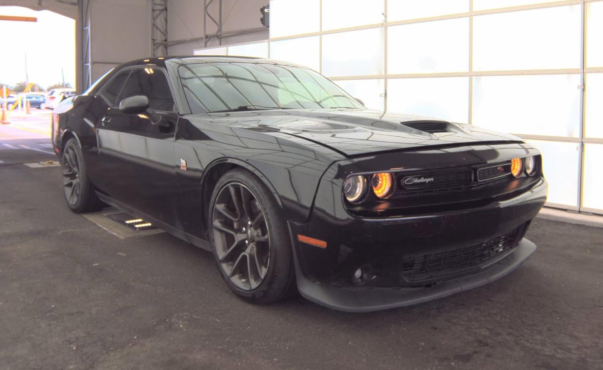Used 2020 Dodge Challenger R/T Scat Pack w/ Plus Package RWD image 9