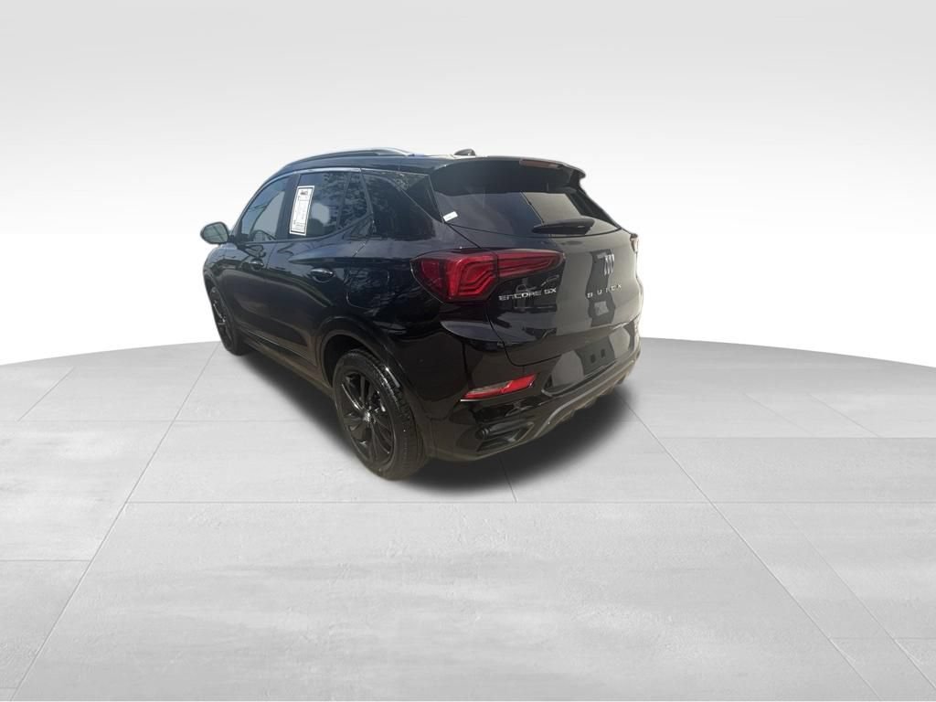 Used 2024 Buick Encore GX Sport Touring FWD image 4