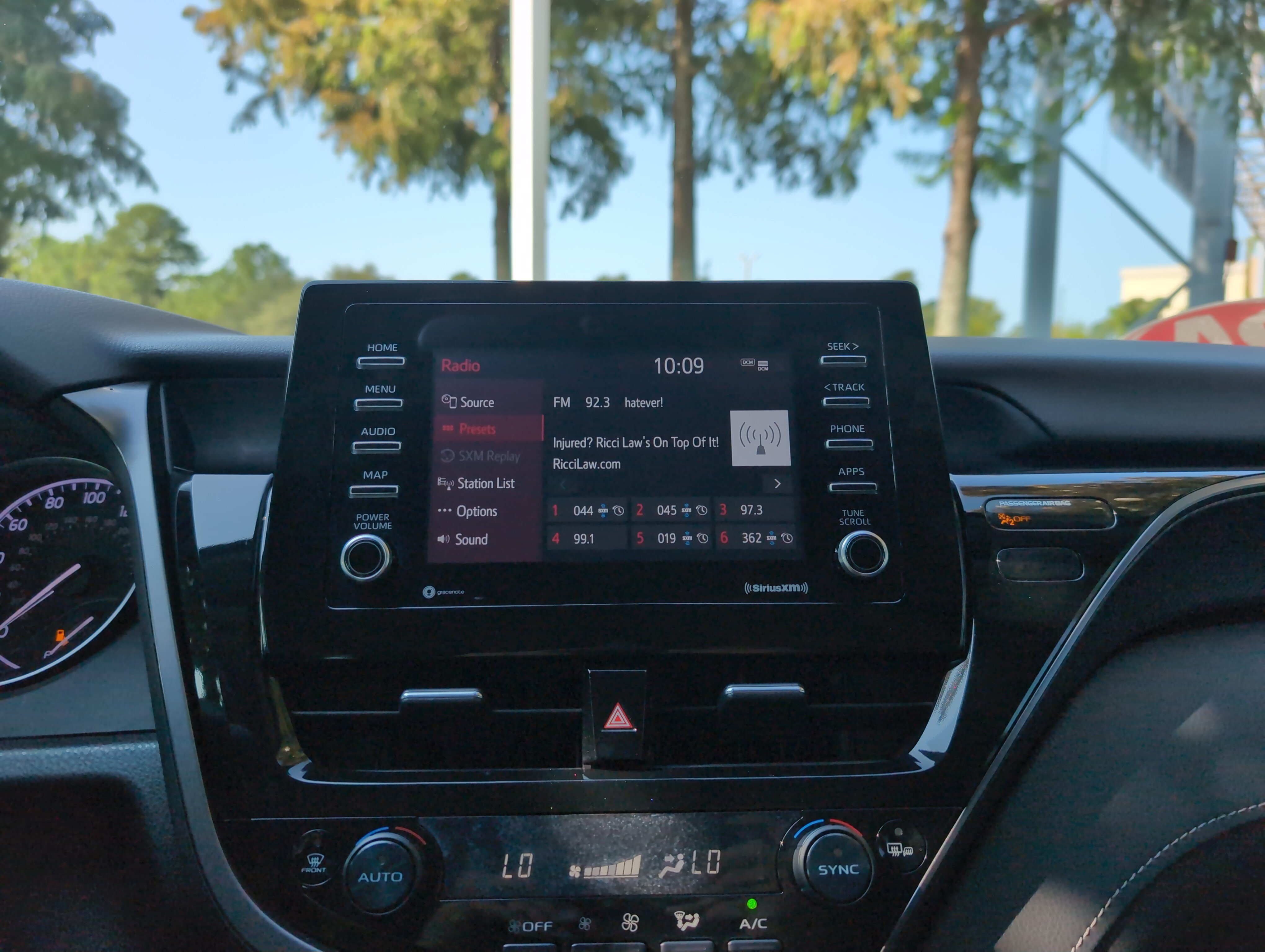 Certified 2024 Toyota Camry SE FWD image 23