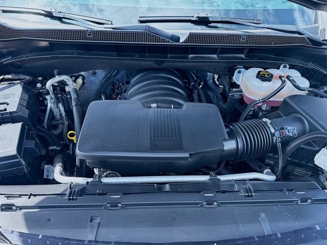 Used 2024 Chevrolet Suburban LT AWD/4WD image 36