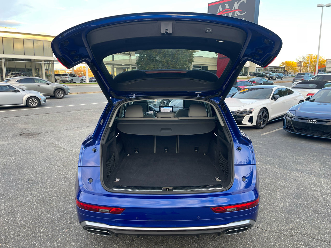 Used 2022 Audi Q5 e Premium Plus w/ Premium Plus Package image 60