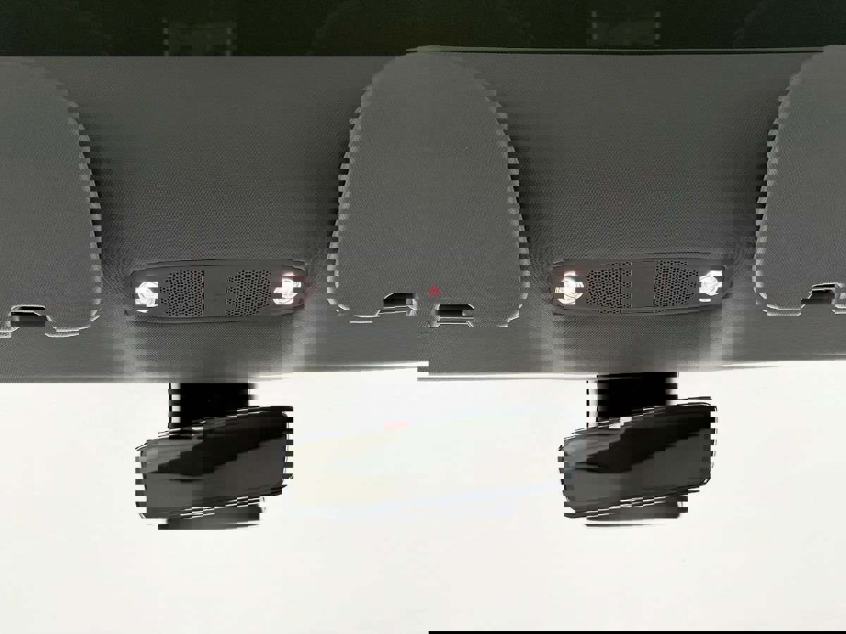 Used 2021 Tesla Model 3 Standard Range Plus image 50