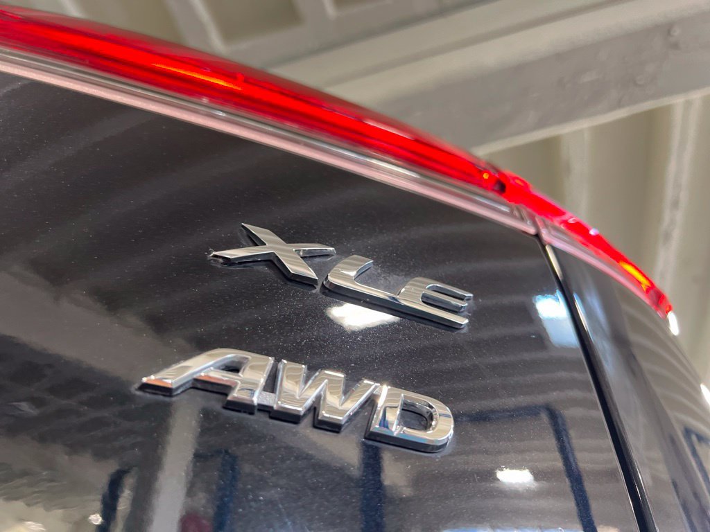 Certified 2023 Toyota Corolla Cross XLE w/ Convenience Package AWD/4WD image 10