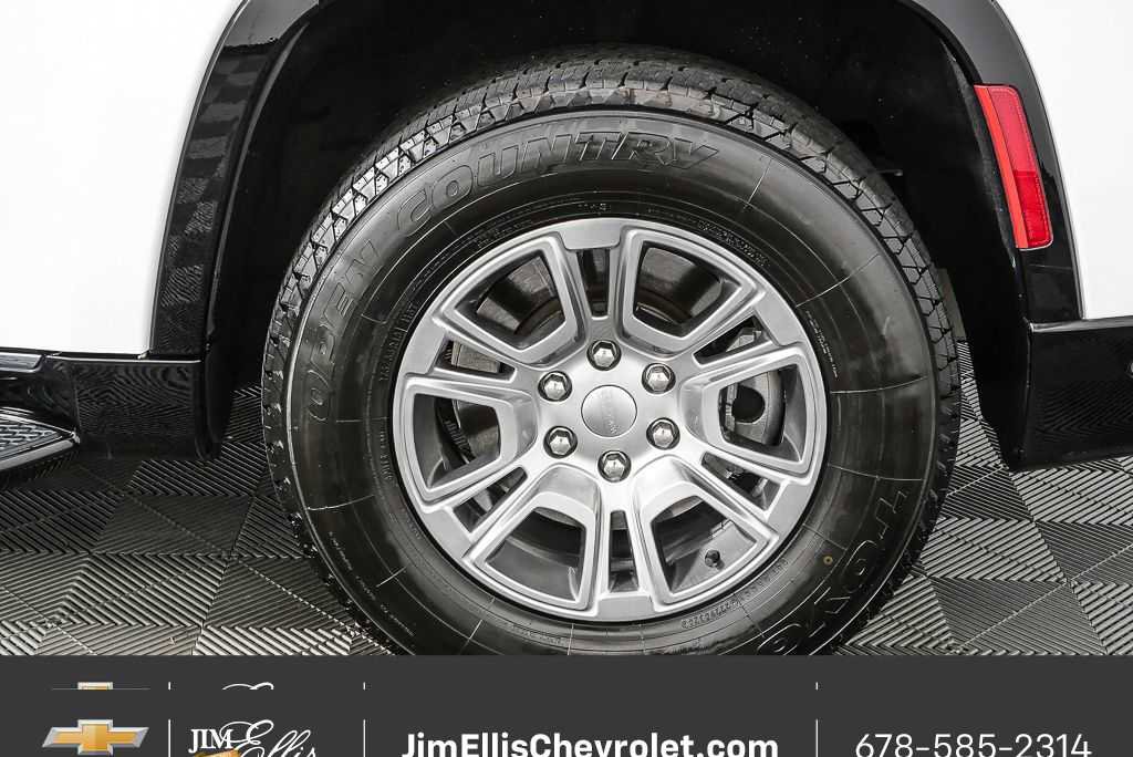 Used 2023 Jeep Wagoneer 2WD w/ Convenience Group I image 39