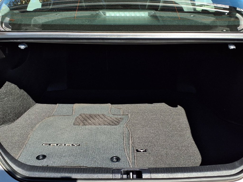 Certified 2024 Toyota Camry SE FWD image 9