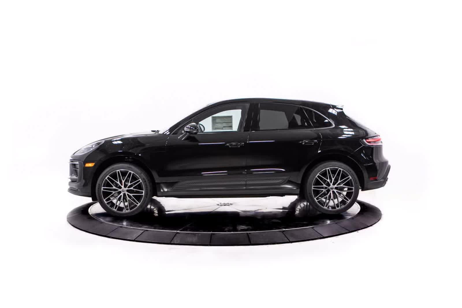 Used 2026 Porsche Macan AWD/4WD video 2