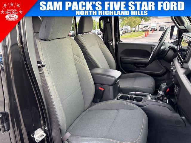 Used 2025 Jeep Gladiator Sport AWD/4WD image 32