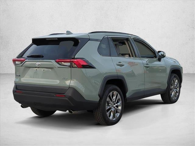 Certified 2022 Toyota RAV4 XLE Premium FWD image 5