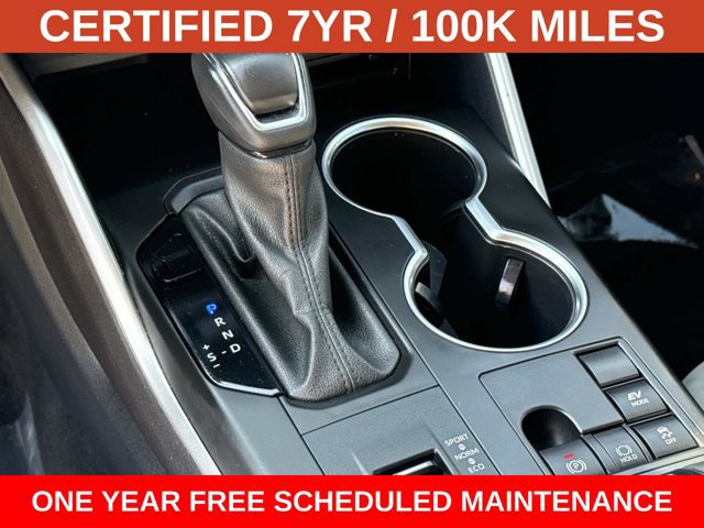 Used 2023 Toyota Highlander Bronze Edition FWD image 23