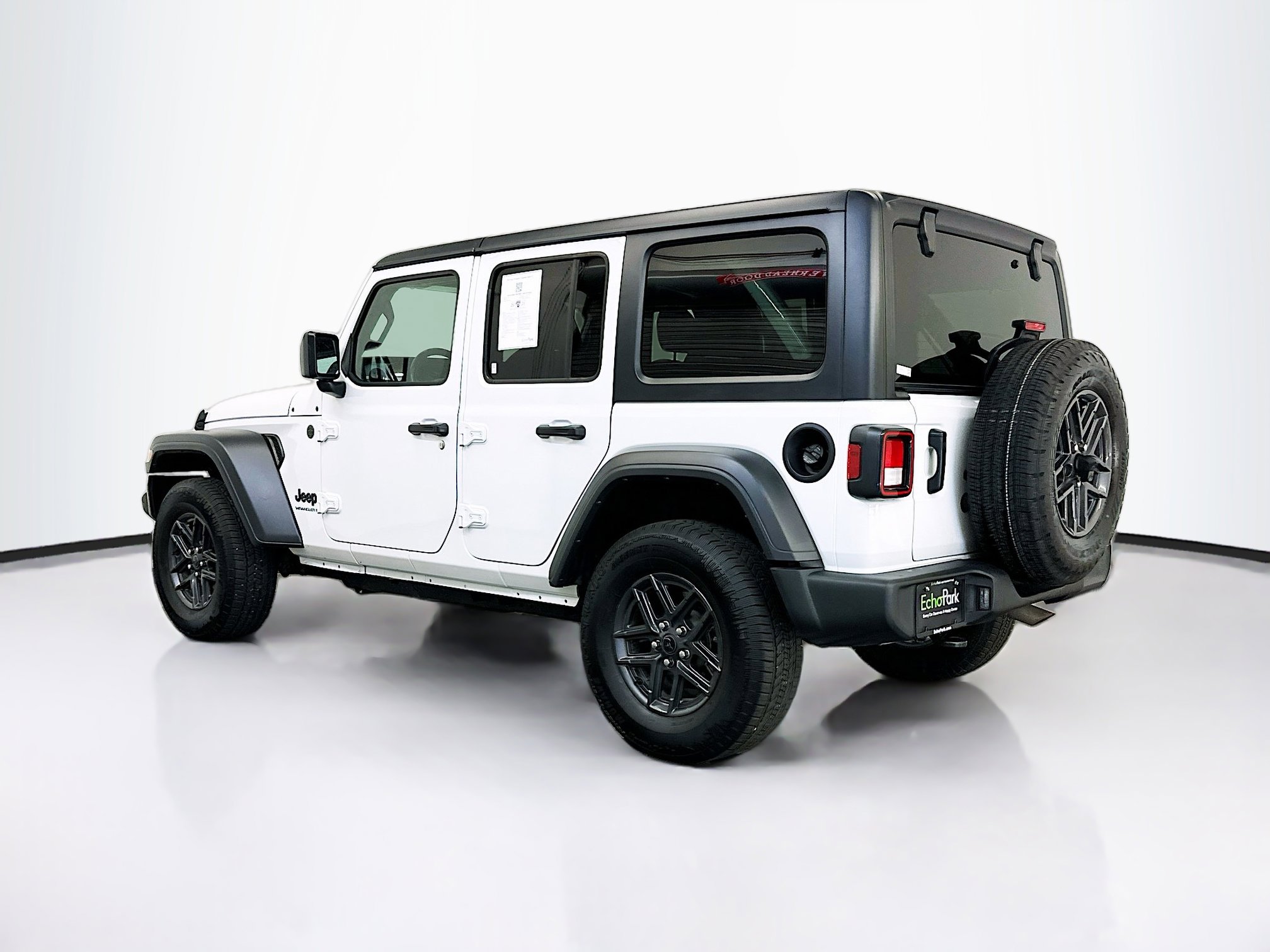 Used 2025 Jeep Wrangler Sport S image 5