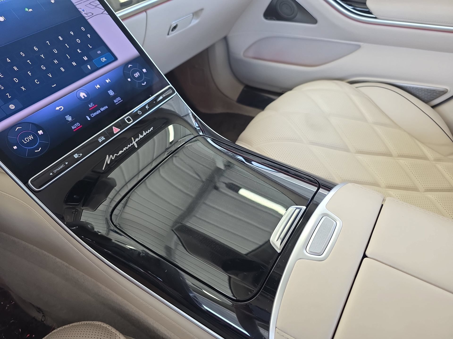 Certified 2023 Mercedes-Benz Maybach S 680 4MATIC image 25
