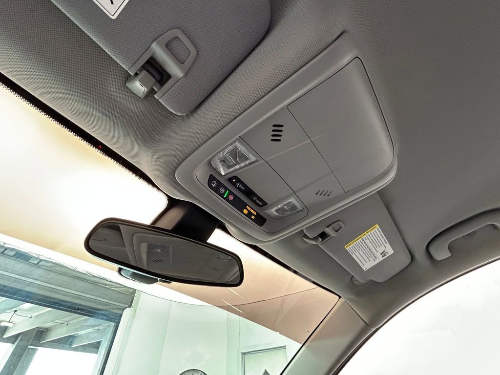 Used 2019 Chevrolet Equinox LS w/ LPO, Floor Liner Package FWD image 18