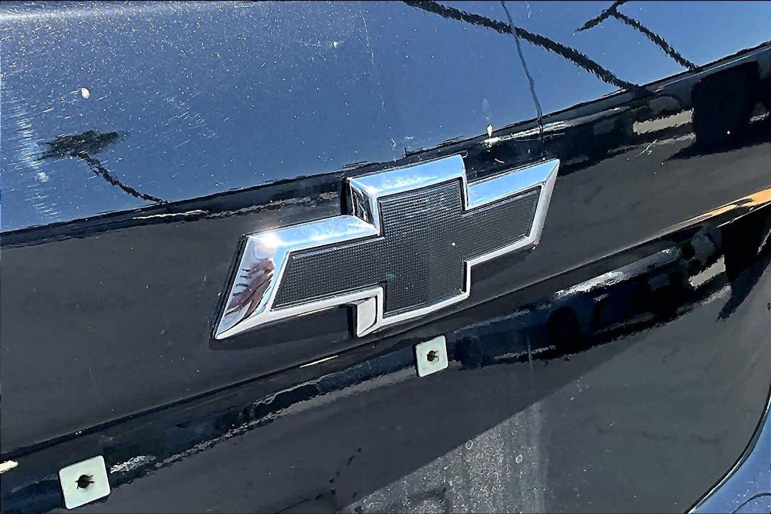 Used 2023 Chevrolet Equinox RS FWD image 30