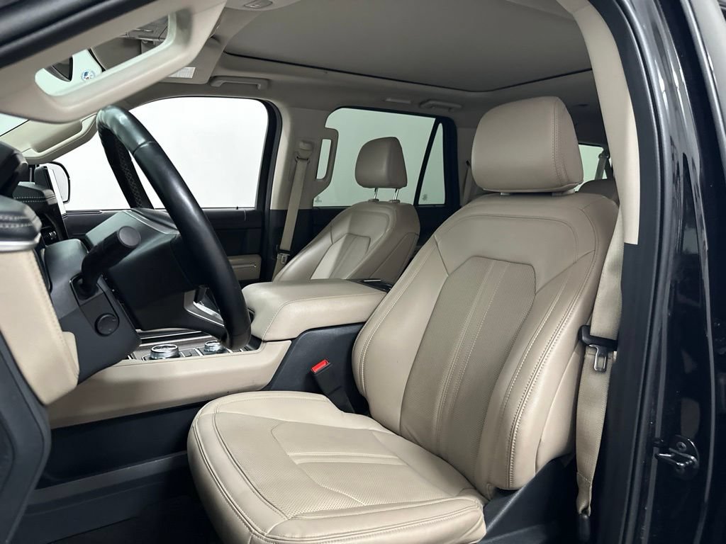 Used 2024 Ford Expedition Max Limited AWD/4WD image 29