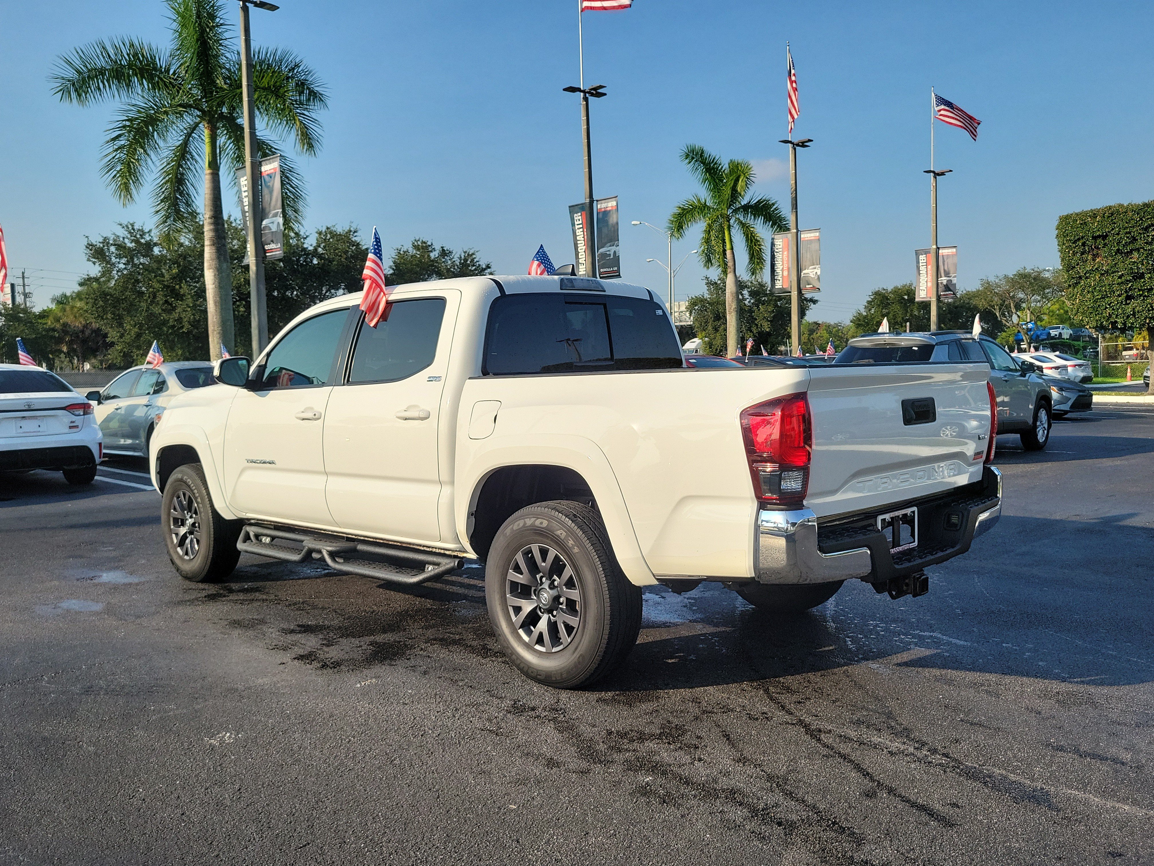 Used 2023 Toyota Tacoma SR5 RWD image 8