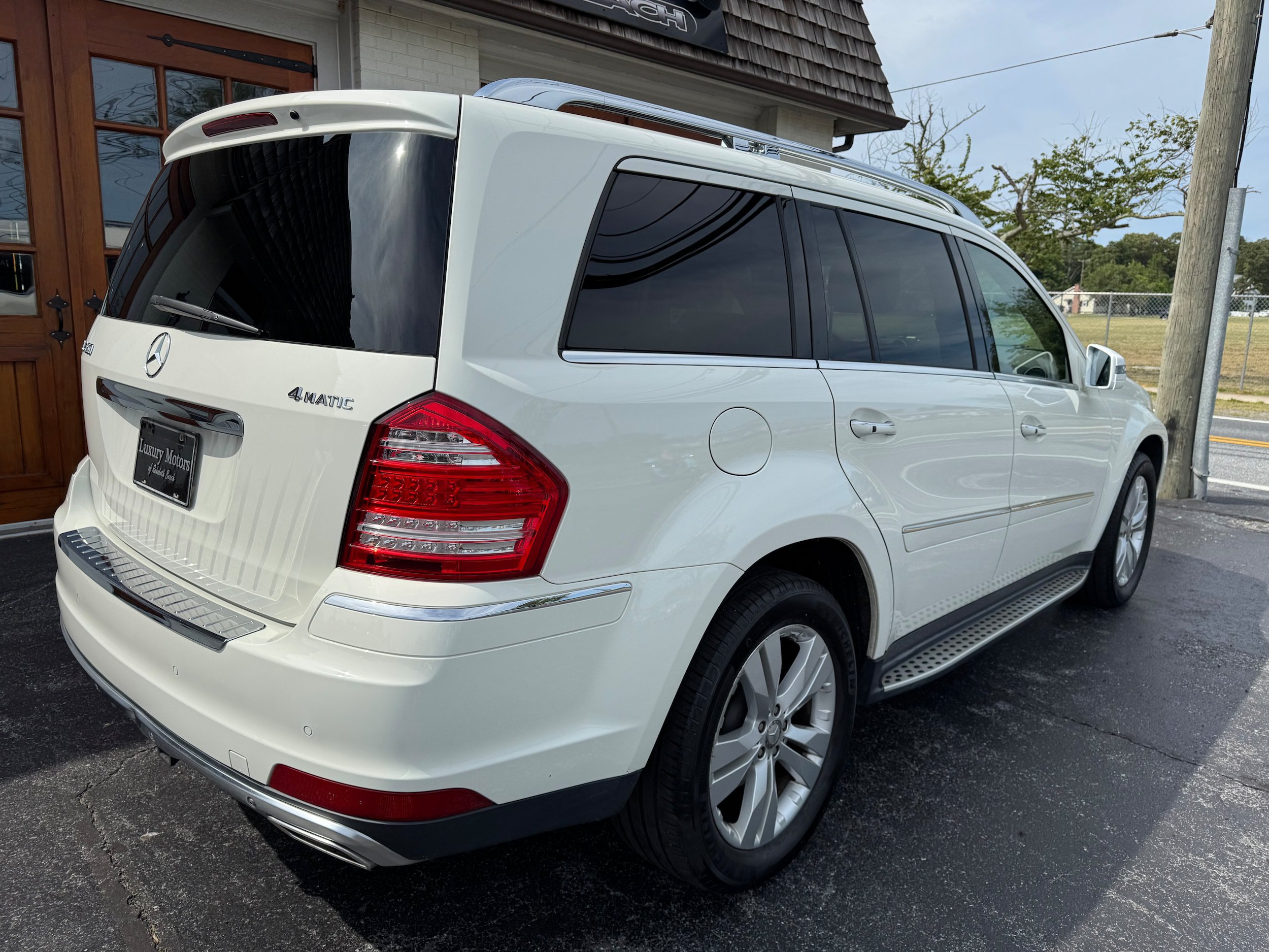 Used 2012 Mercedes-Benz GL 450 4MATIC image 3