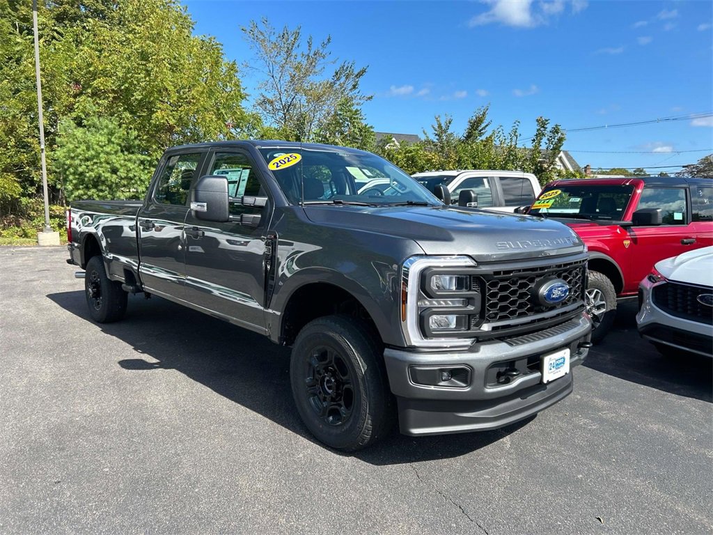 New 2026 Ford F350 XL image 2