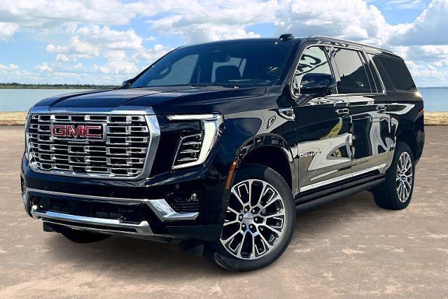New 2026 GMC Yukon XL Denali w/ Sun & Power Step Package image 2