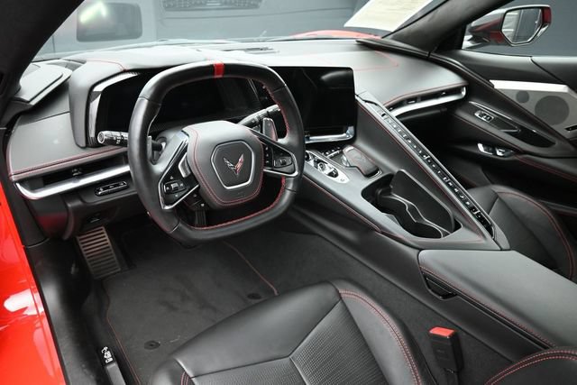Used 2021 Chevrolet Corvette Stingray Premium Conv w/ Battery Protection Package RWD image 11