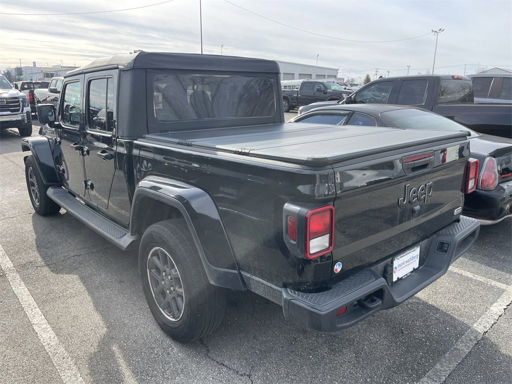 Used 2022 Jeep Gladiator Overland w/ Cold Weather Group image 6