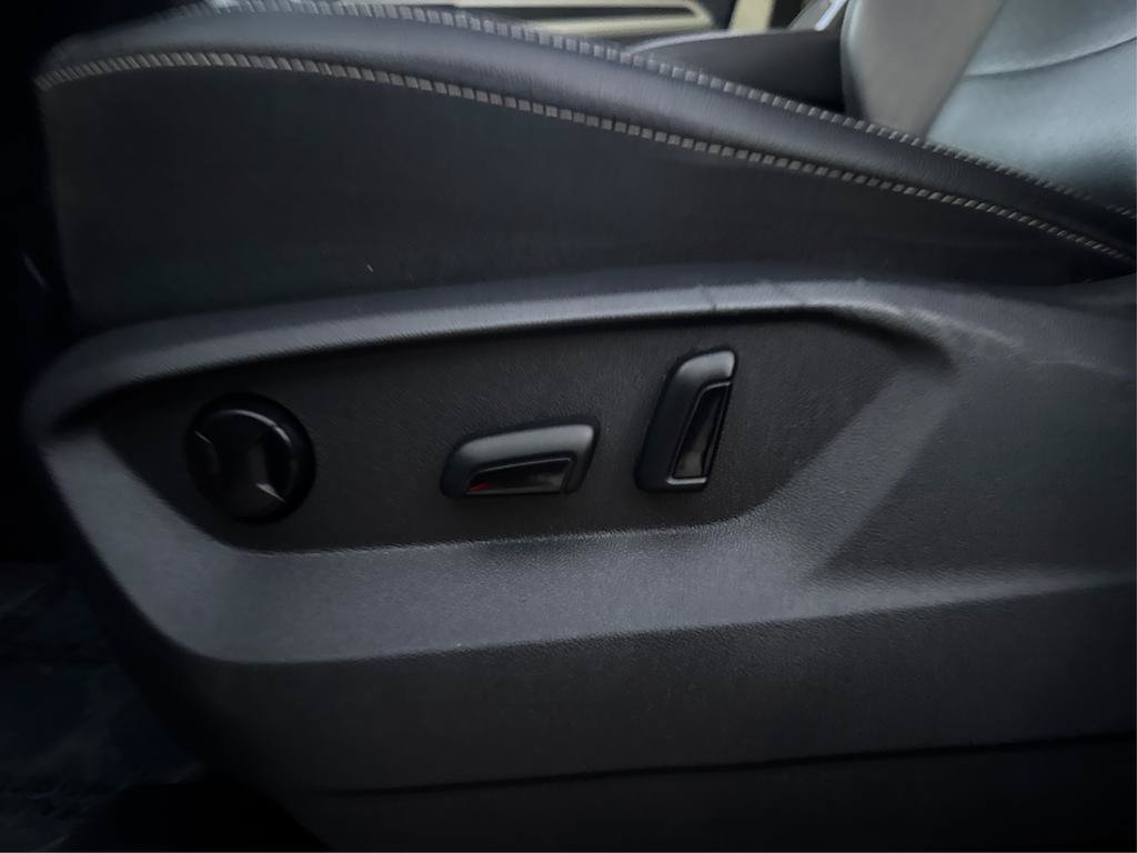 Used 2022 Volkswagen Atlas SE FWD image 16