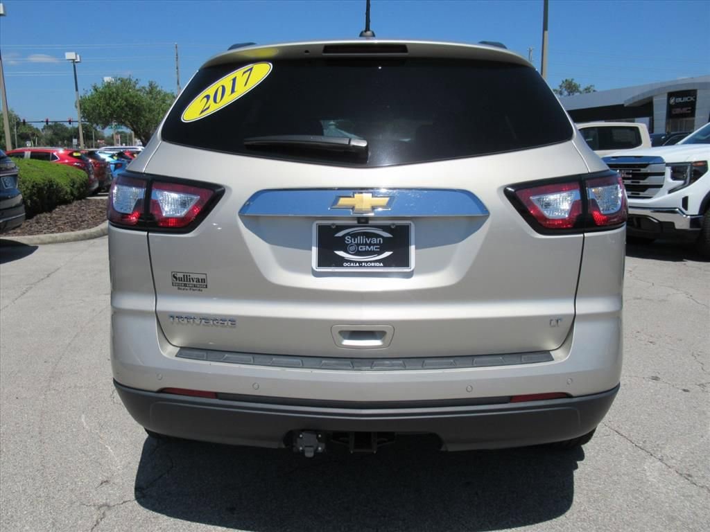 Used 2017 Chevrolet Traverse LT FWD image 6