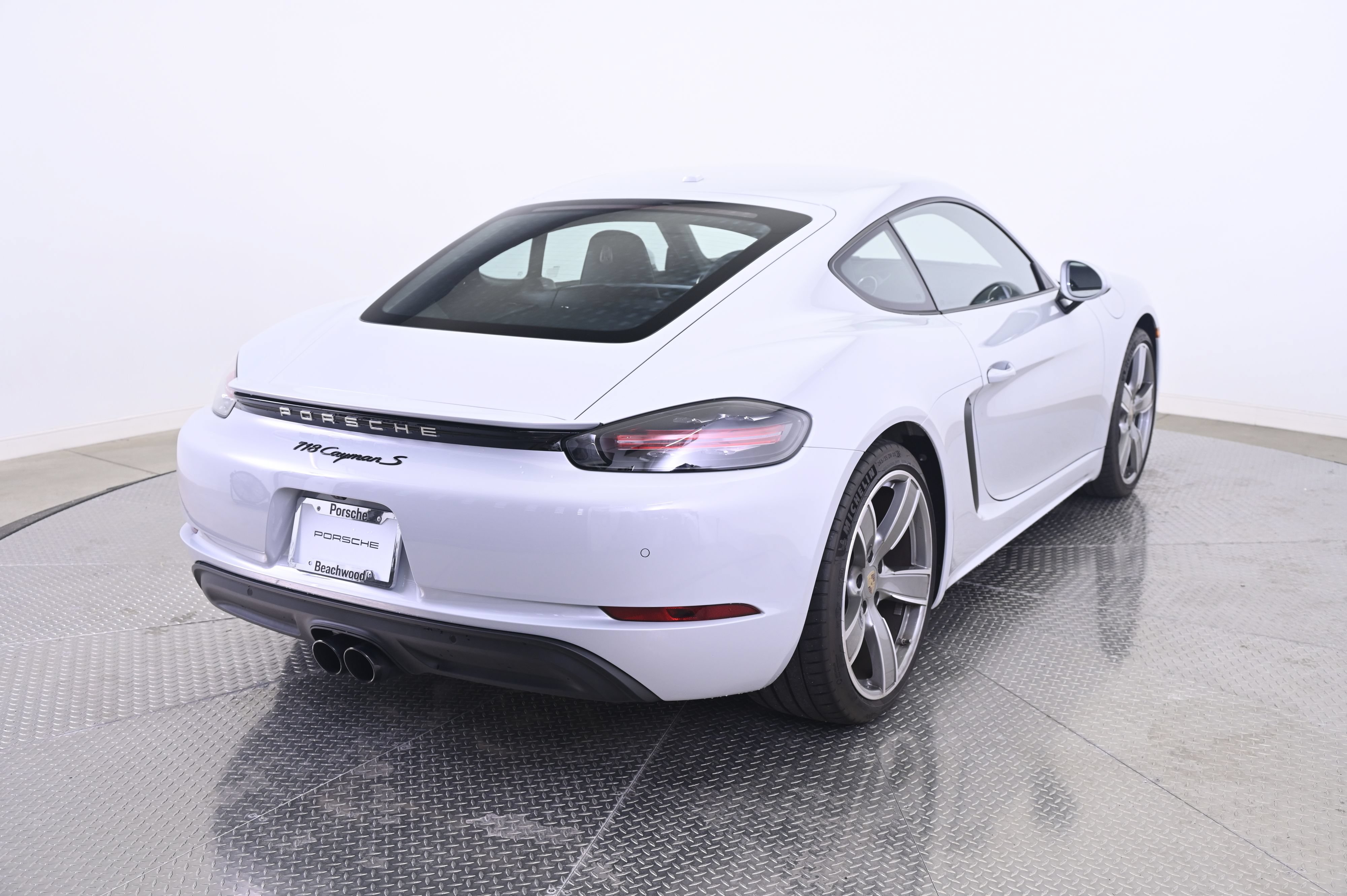 Certified 2024 Porsche 718 Cayman S RWD image 7