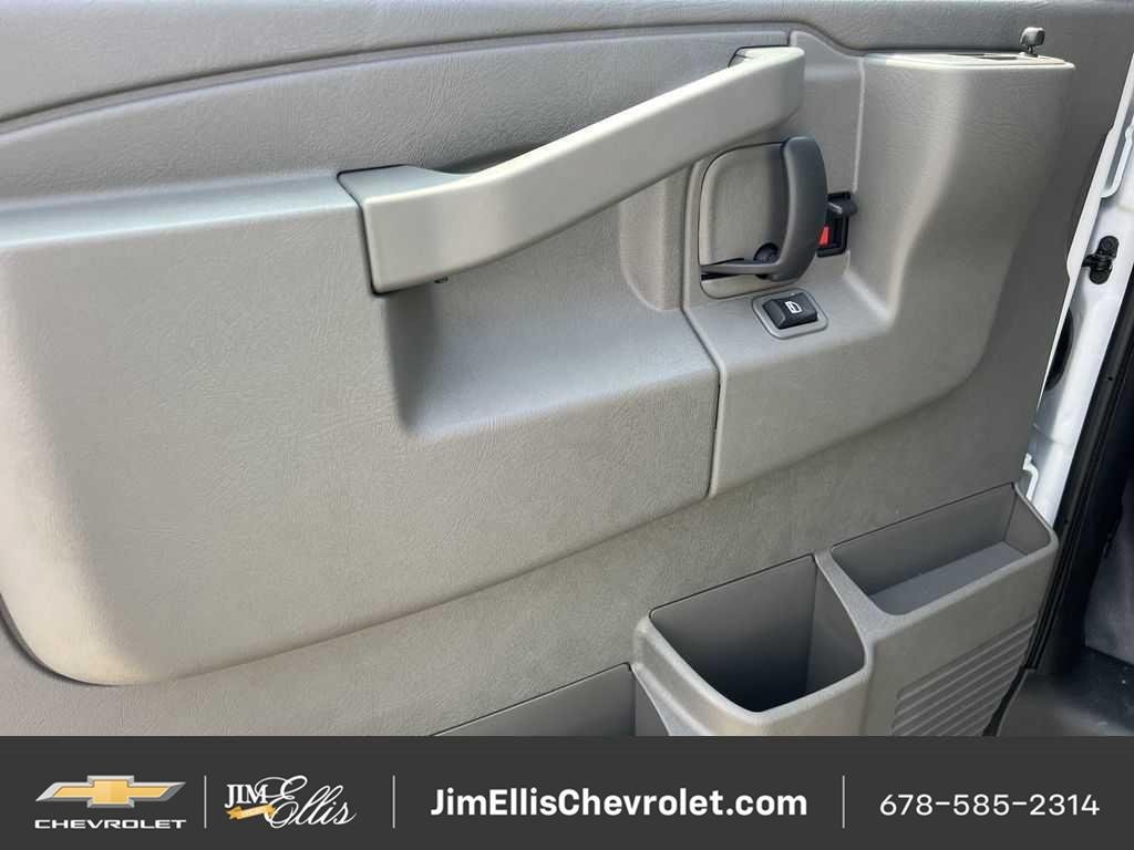 New 2025 Chevrolet Express 2500 w/ Driver Convenience Package RWD image 13